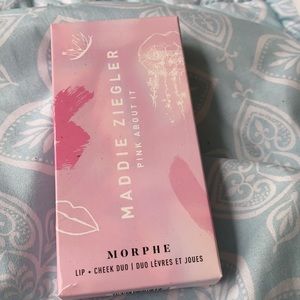 Lip and Cheek duo from Maddie Ziegler x Morphe